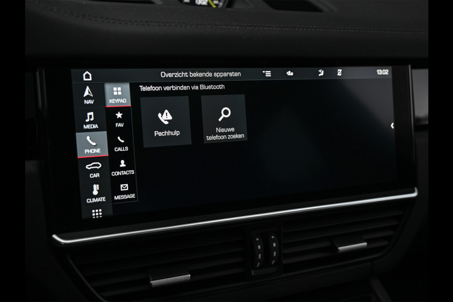 Porsche Cayenne Coupé 3.0 E-Hybrid · Sport chrono · NL-auto · Panoramadak · Bose sound · Keyless · 360 Camera · 4 Wheel steering · Adaptive cruise · M