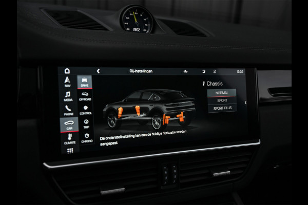 Porsche Cayenne Coupé 3.0 E-Hybrid · Sport chrono · NL-auto · Panoramadak · Bose sound · Keyless · 360 Camera · 4 Wheel steering · Adaptive cruise · M