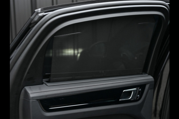 Porsche Cayenne Coupé 3.0 E-Hybrid · Sport chrono · NL-auto · Panoramadak · Bose sound · Keyless · 360 Camera · 4 Wheel steering · Adaptive cruise · M