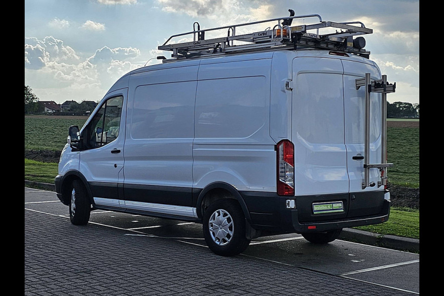 Ford Transit 350 2.0 TDCI L2H2 Trend Imperiaal Lift!  Werkplaats-Inrichting Navi Airco Camera 130Pk Euro6 Oh-Historie 1e Eigenaar!