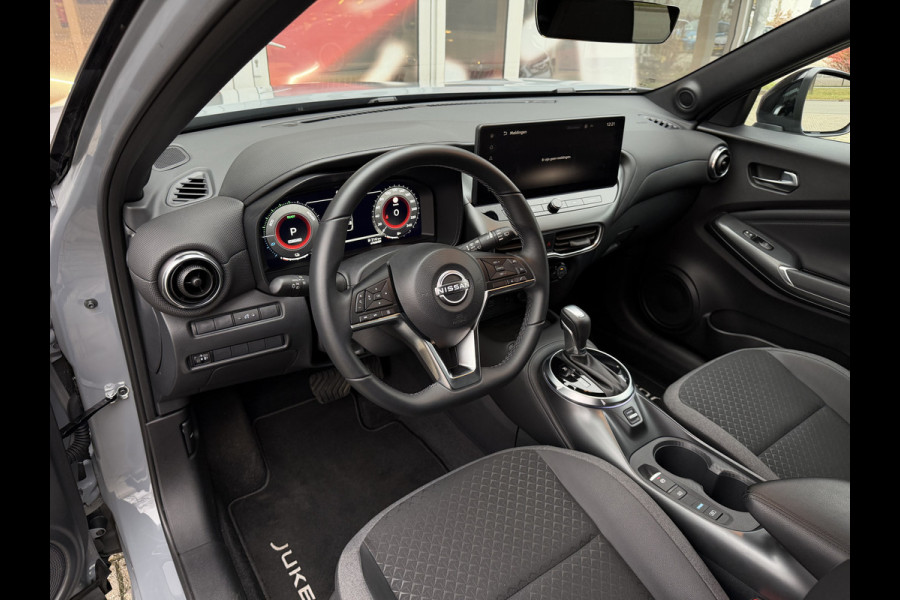 Nissan Juke 1.6 Hybrid N-Connecta Automaat / Keyless / Carplay / Camera / Navi / 17" LM /
