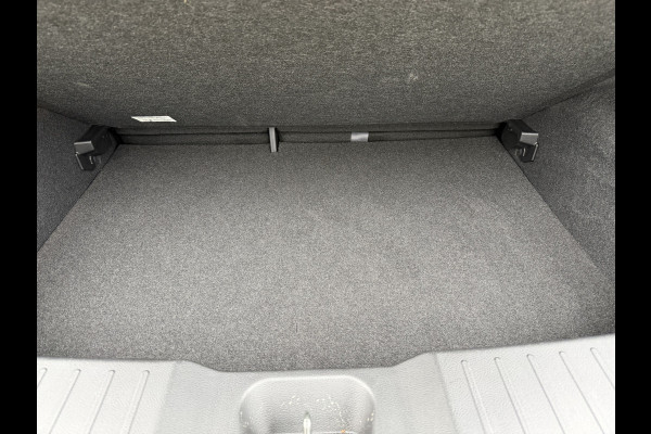 Nissan Juke 1.6 Hybrid N-Connecta Automaat / Keyless / Carplay / Camera / Navi / 17" LM /