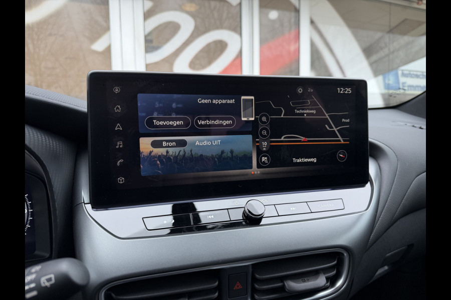 Nissan Juke 1.6 Hybrid N-Connecta Automaat / Keyless / Carplay / Camera / Navi / 17" LM /