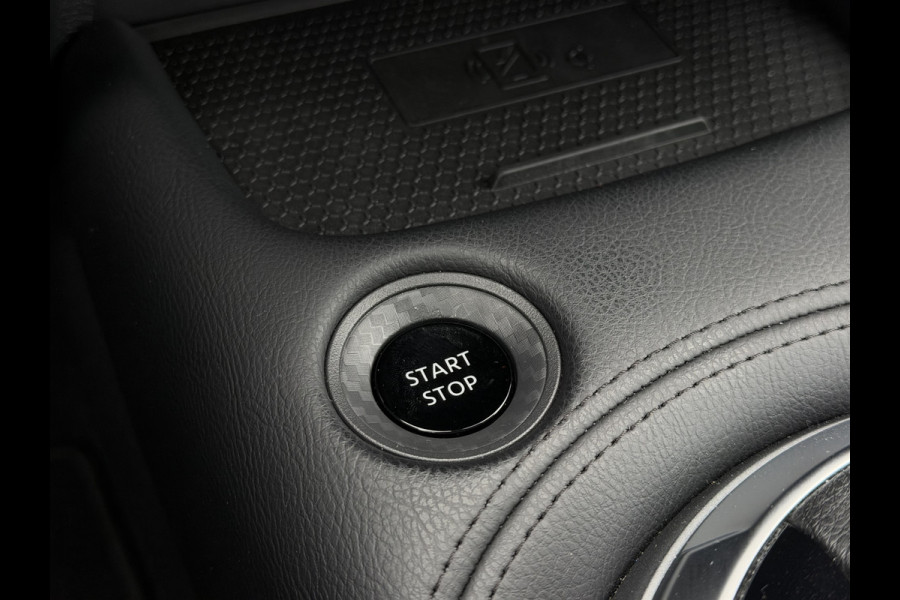 Nissan Juke 1.6 Hybrid N-Connecta Automaat / Keyless / Carplay / Camera / Navi / 17" LM /