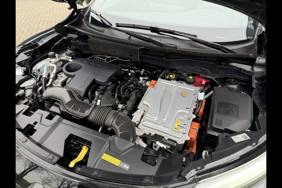 Nissan Juke 1.6 Hybrid N-Connecta Automaat / Keyless / Carplay / Camera / Navi / 17" LM /