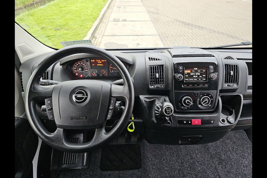 Opel Movano 2.2D 140 L3 3.5t Bakwagen Laadklep Navi Airco Cruise 3 Zits Euro6 140 PK!