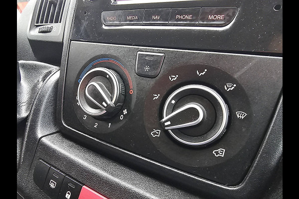 Opel Movano 2.2D 140 L3 3.5t Bakwagen Laadklep Navi Airco Cruise 3 Zits Euro6 140 PK!