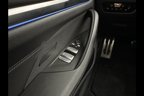 BMW i4 eDrive40 High Executive 84 kWh (3-Fase) [SOH-97%] (INCL-BTW) *AUT | HEAD UP | FULL-LED | HARMAN KARDON | ADAPTIVE-CRUISE | WIDE-SCREEN-DIGI-COCKPIT | DAB+ | CAMERA | AMBIENT-LIGHT | CARPLAY | LEATHER SPORT-SEATS |  | 19''ALU*