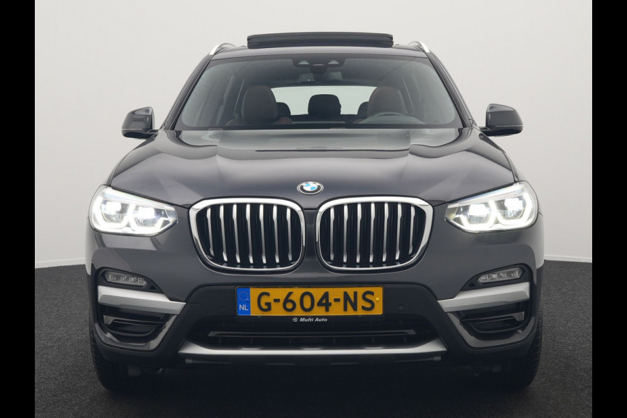 BMW X3 sDrive20i High Executive 184pk Dealer O.H. 34.624 KM | Panodak | Head Up | Camera | Lederen Sportstoelen Verwarmd | Keyless | Navigatie | Cruise Control | DAB |