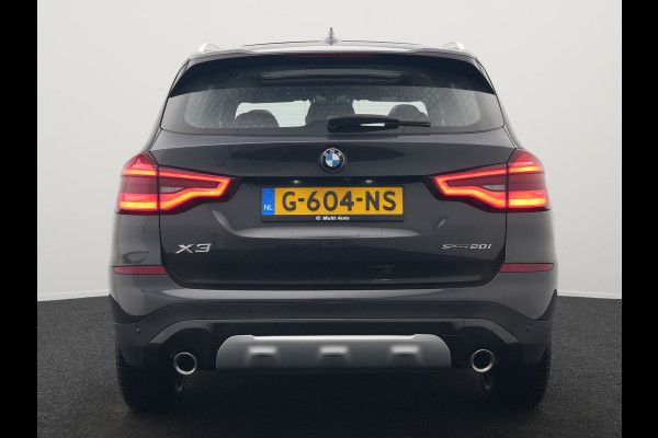 BMW X3 sDrive20i High Executive 184pk Dealer O.H. 34.624 KM | Panodak | Head Up | Camera | Lederen Sportstoelen Verwarmd | Keyless | Navigatie | Cruise Control | DAB |