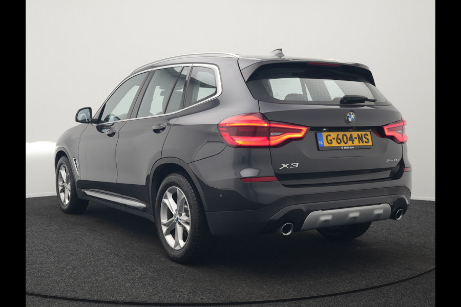 BMW X3 sDrive20i High Executive 184pk Dealer O.H. 34.624 KM | Panodak | Head Up | Camera | Lederen Sportstoelen Verwarmd | Keyless | Navigatie | Cruise Control | DAB |