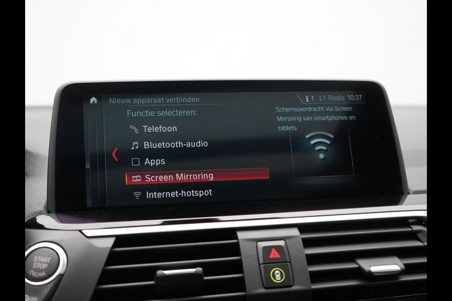 BMW X3 sDrive20i High Executive 184pk Dealer O.H. 34.624 KM | Panodak | Head Up | Camera | Lederen Sportstoelen Verwarmd | Keyless | Navigatie | Cruise Control | DAB |