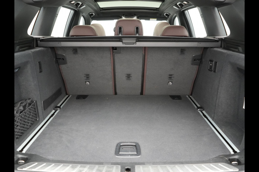 BMW X3 sDrive20i High Executive 184pk Dealer O.H. 34.624 KM | Panodak | Head Up | Camera | Lederen Sportstoelen Verwarmd | Keyless | Navigatie | Cruise Control | DAB |