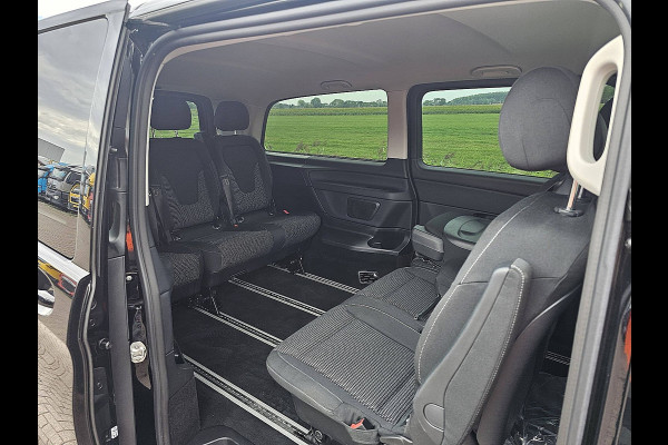 Mercedes-Benz Eqv 300 L3 90 kWh 8-Persoons Mbux + Navi Elektrische-Zijdeuren LED Bumpers-Kleur!