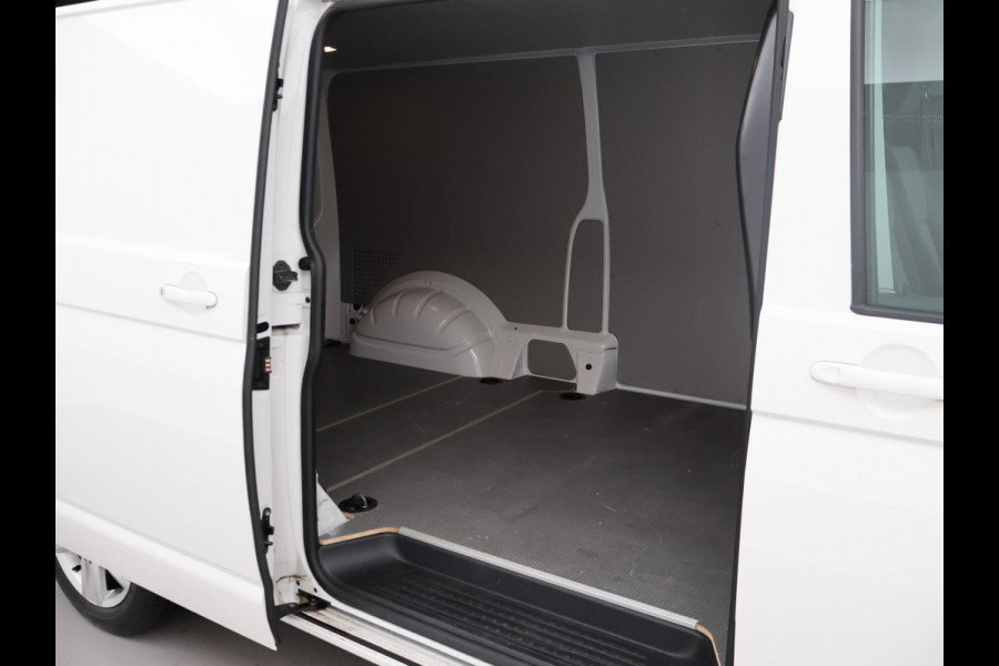 Volkswagen E-Transporter ABTe 100% ELEKTRISCH AUT. *1.838 KM!* LANG L2H1 + LED | APPLE CARPLAY | STOELVERWARMING