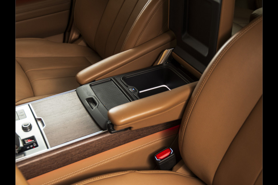 Land Rover Range Rover 3.0 D350 Autobiography MASSAGE - 22" - MERIDIAN - PANO