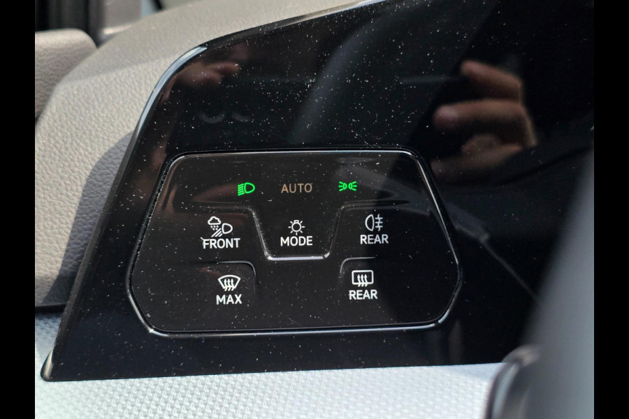 Volkswagen Golf 8.5 1.5 eTSI 150pk Goal Edition Trekhaak | Stoelverw. | Navi | Cruise | Carplay