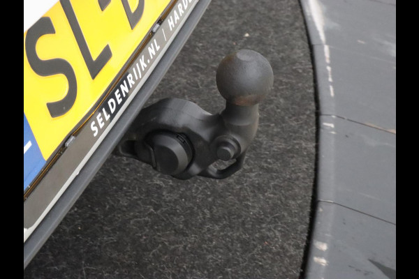 Seat Leon 1.4 e-Hybrid FR | Trekhaak | Stoelverwarming | Camera | Adaptive cruise | Carplay | Navigatie | PHEV | Plug In