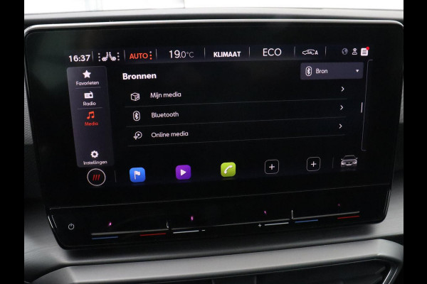 Seat Leon 1.4 e-Hybrid FR | Trekhaak | Stoelverwarming | Camera | Adaptive cruise | Carplay | Navigatie | PHEV | Plug In