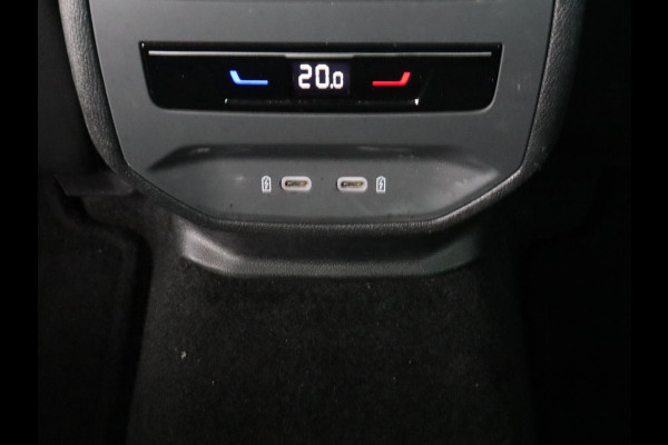 Seat Leon 1.4 e-Hybrid FR | Trekhaak | Stoelverwarming | Camera | Adaptive cruise | Carplay | Navigatie | PHEV | Plug In