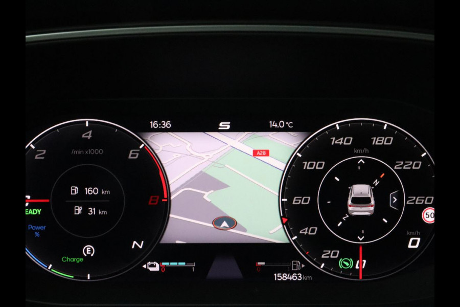 Seat Leon 1.4 e-Hybrid FR | Trekhaak | Stoelverwarming | Camera | Adaptive cruise | Carplay | Navigatie | PHEV | Plug In