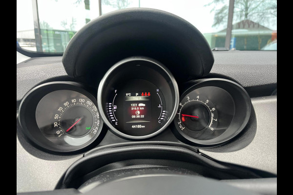 Fiat 500X Cross 1.4 Turbo MultiAir CrossPlus 4x4 - Automaat - Navi - Climate - Trekhaak