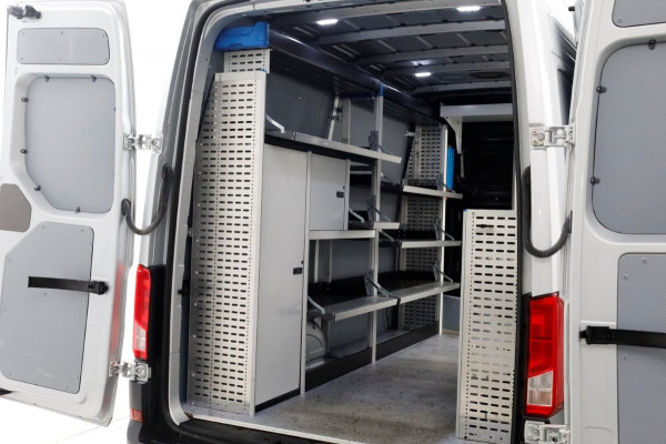 Volkswagen Crafter 35 2.0 TDI 177pk L3H3 (L2H2) Highline LED/ACC/Inrichting 06-2018