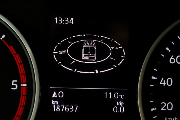 Volkswagen Crafter 35 2.0 TDI 177pk L3H3 (L2H2) Highline LED/ACC/Inrichting 06-2018