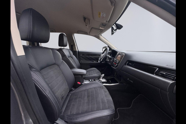 Mitsubishi Outlander 2.4 PHEV Pure+, vele opties, achteruitrijcamera, leder, 18 inch, 1 e eigenaar, NL auto met nationale auto pas