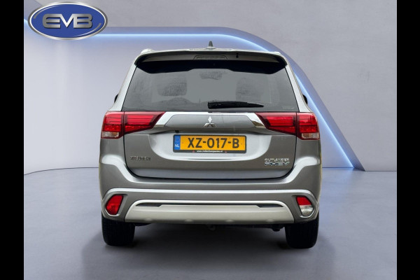 Mitsubishi Outlander 2.4 PHEV Pure+, vele opties, achteruitrijcamera, leder, 18 inch, 1 e eigenaar, NL auto met nationale auto pas