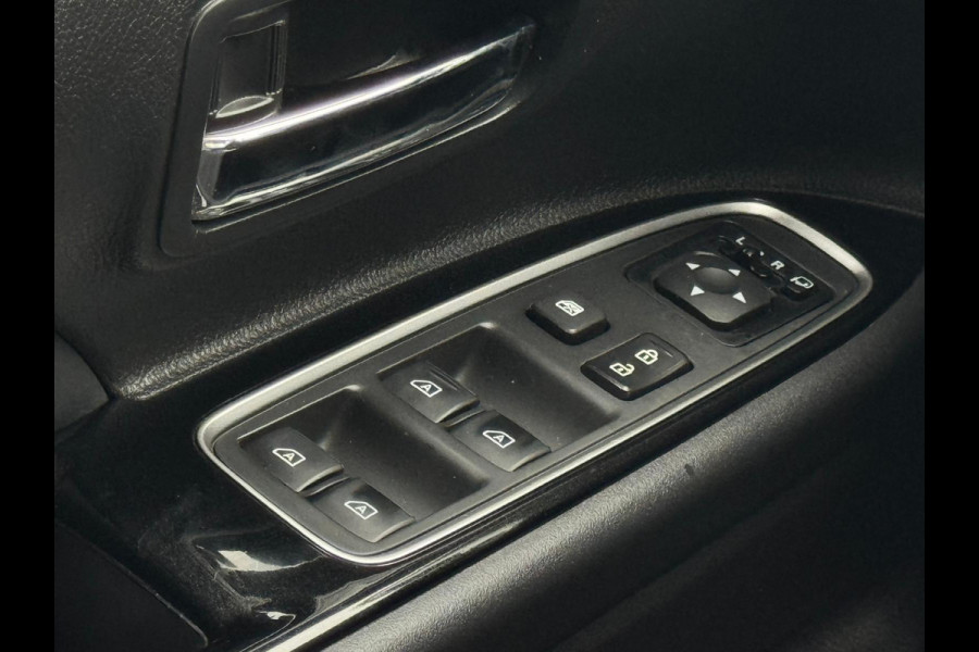 Mitsubishi Outlander 2.4 PHEV Pure+, vele opties, achteruitrijcamera, leder, 18 inch, 1 e eigenaar, NL auto met nationale auto pas