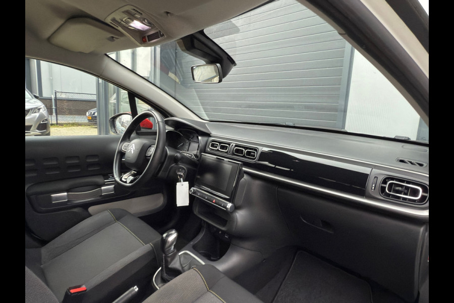 Citroën C3 1.2 PureTech Shine / Camera / Carplay / ACTIE