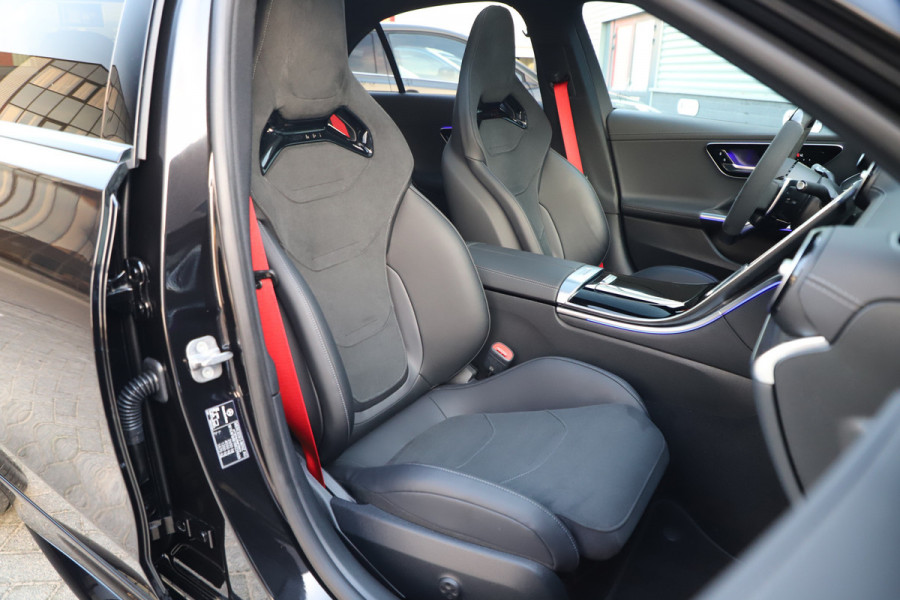 Mercedes-Benz C-Klasse AMG 63 S E Performance | 680PK | Achterasbesturing | Head-up | Keyless-go | Carbon | Schaalstoelen | Digital-light | Pano | 2024