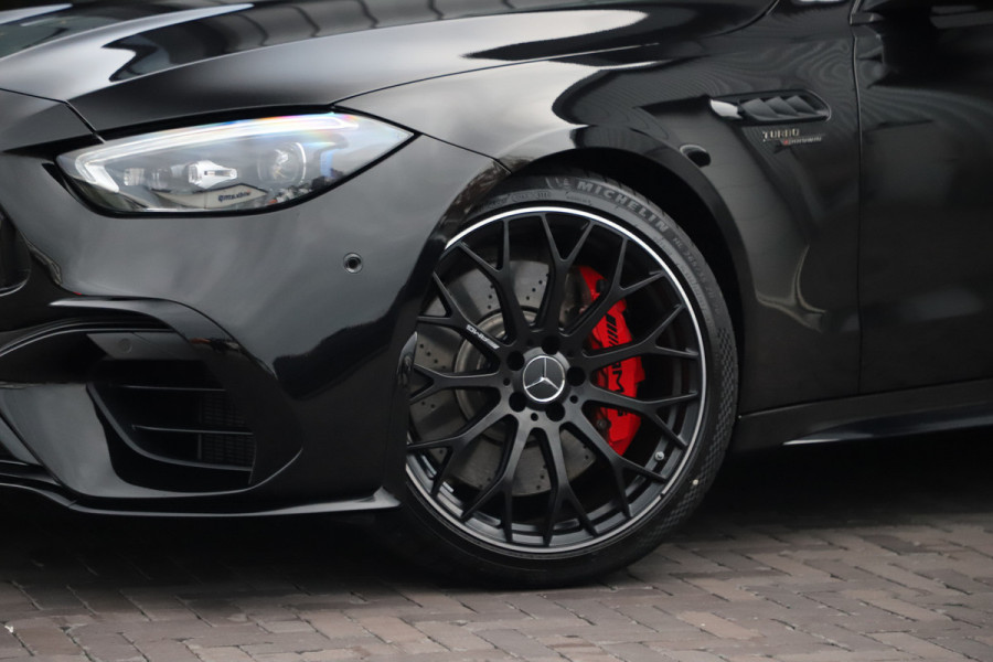 Mercedes-Benz C-Klasse AMG 63 S E Performance | 680PK | Achterasbesturing | Head-up | Keyless-go | Carbon | Schaalstoelen | Digital-light | Pano | 2024