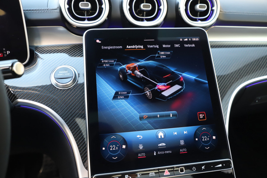 Mercedes-Benz C-Klasse AMG 63 S E Performance | 680PK | Achterasbesturing | Head-up | Keyless-go | Carbon | Schaalstoelen | Digital-light | Pano | 2024