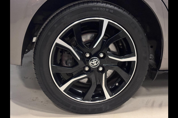 Toyota Yaris 1.3 VVT-i Dynamic AUT. | CAMERA | CLIMA