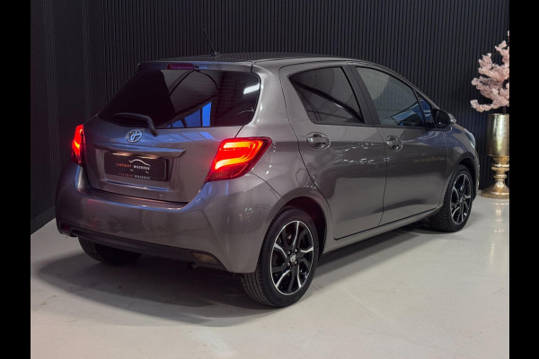 Toyota Yaris 1.3 VVT-i Dynamic AUT. | CAMERA | CLIMA