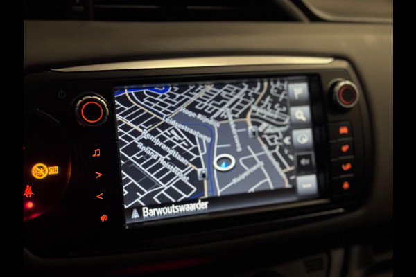 Toyota Yaris 1.3 VVT-i Dynamic AUT. | CAMERA | CLIMA