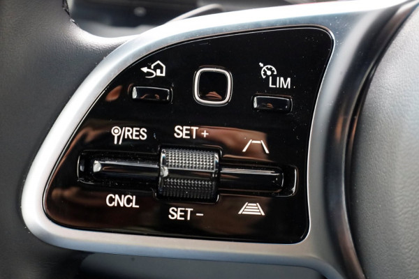 Mercedes-Benz Sprinter 419 CDI 190pk L2H2 4x4 A4M 9G Automaat ACC/LED/Draaistoelen/360° Camera NIEUW 06-2024