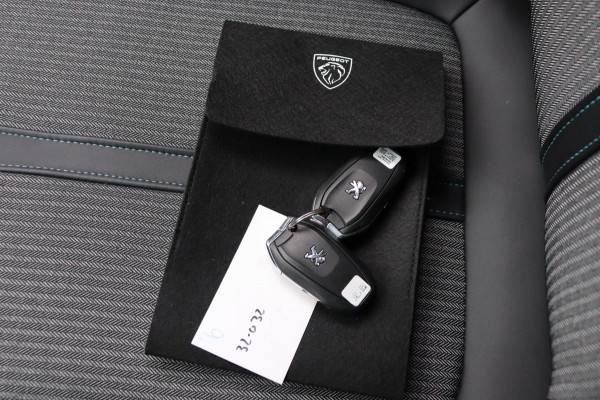 Peugeot 5008 1.2 PureTech Allure Pack Business 7-persoons org.NL h.leer+verw camera