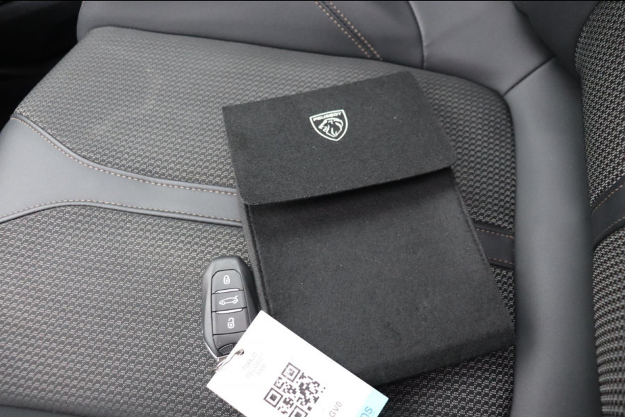 Peugeot 5008 1.2 PureTech GT Line 7-persoons org. NL-auto schuifdak camera el.klep