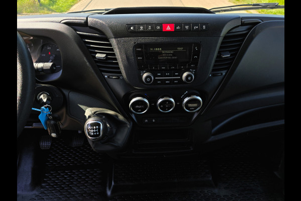 Iveco Daily 35S14V 2.3 352L H2 - 140 Pk - Euro 6 - Airco - Cruise Control - L2 L H2