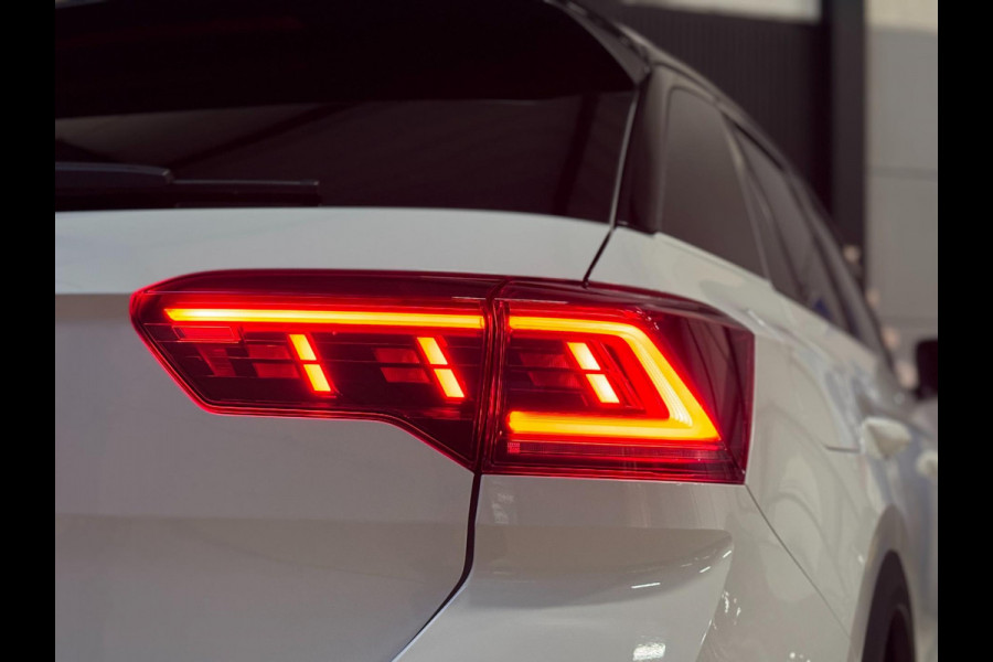 Volkswagen T-Roc 1.5 TSI 3X R-LINE | PANO | VIRTUAL | IQ LED | LEDER | VOL!