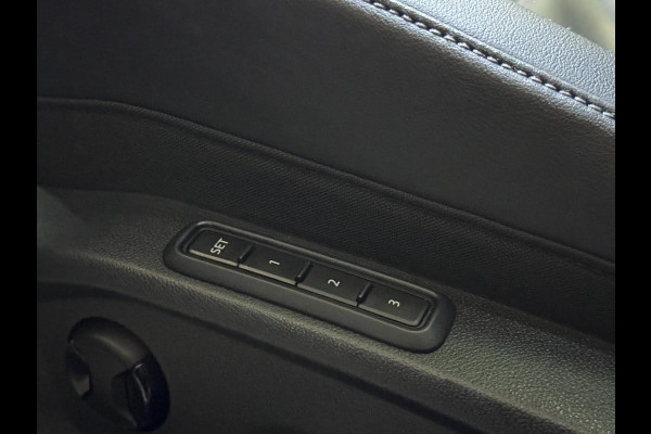 Volkswagen T-Roc 1.5 TSI 3X R-LINE | PANO | VIRTUAL | IQ LED | LEDER | VOL!