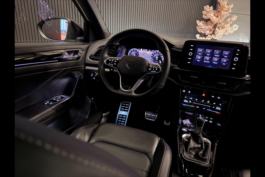 Volkswagen T-Roc 1.5 TSI 3X R-LINE | PANO | VIRTUAL | IQ LED | LEDER | VOL!