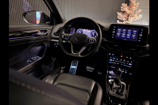 Volkswagen T-Roc 1.5 TSI 3X R-LINE | PANO | VIRTUAL | IQ LED | LEDER | VOL!