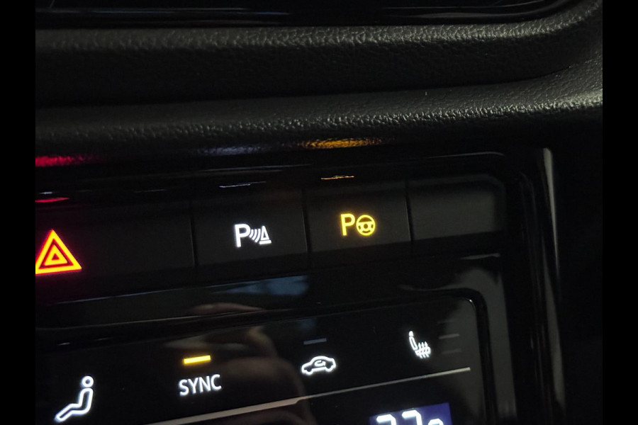 Volkswagen T-Roc 1.5 TSI 3X R-LINE | PANO | VIRTUAL | IQ LED | LEDER | VOL!