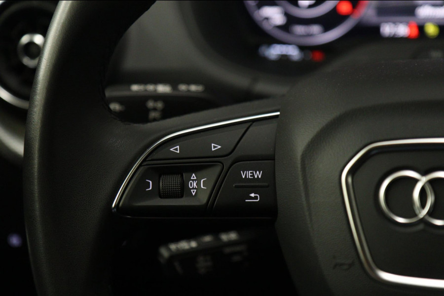 Audi Q2 35 TFSI S Edition CARPLAY/STOELVERWARMING/CAM/NAVI/PARKHULP/VOL
