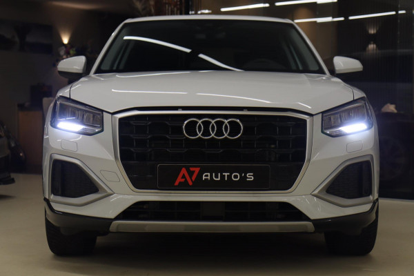 Audi Q2 35 TFSI S Edition CARPLAY/STOELVERWARMING/CAM/NAVI/PARKHULP/VOL