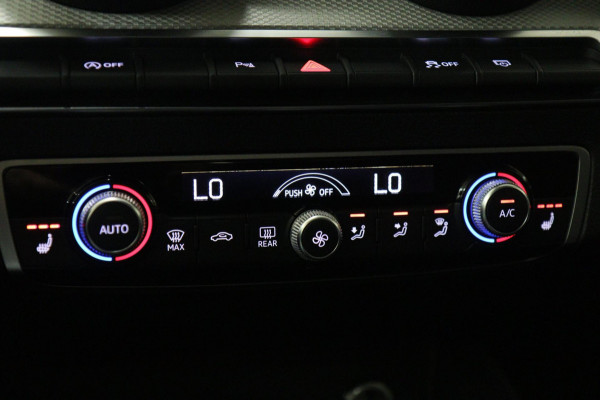 Audi Q2 35 TFSI S Edition CARPLAY/STOELVERWARMING/CAM/NAVI/PARKHULP/VOL